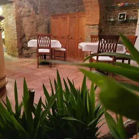 Logge Dei Mercanti Hotel