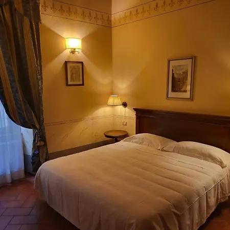 Hotel Logge Dei Mercanti 3*