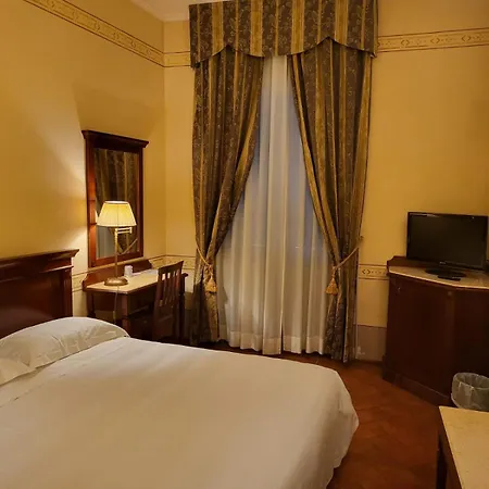Logge Dei Mercanti Hotel Monte San Savino
