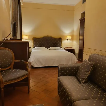 Hotel Logge Dei Mercanti Monte San Savino