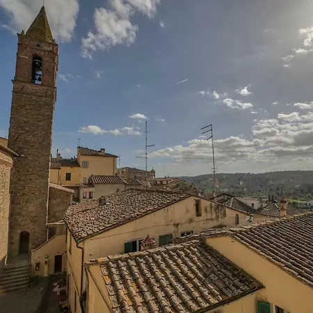 Logge Dei Mercanti Monte San Savino