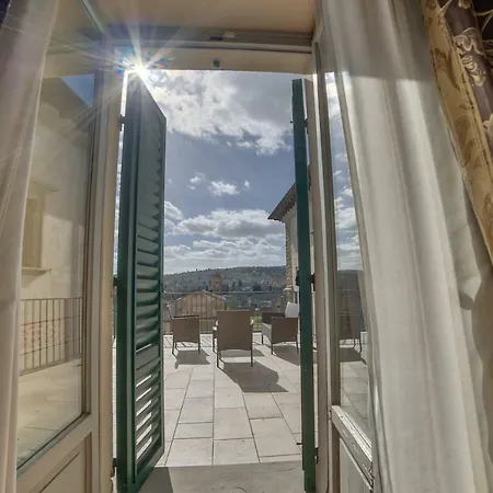 Logge Dei Mercanti Monte San Savino